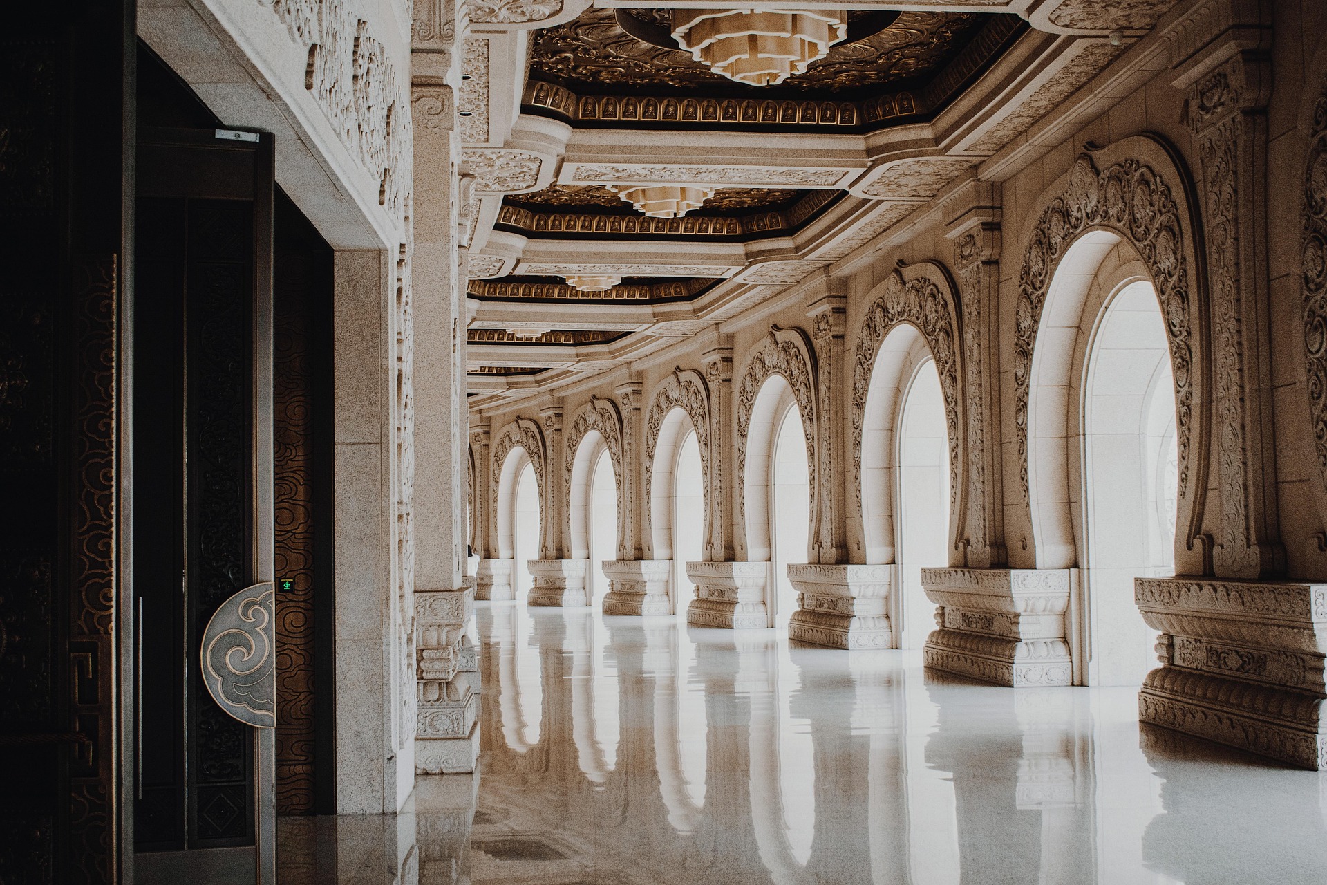 Qué hay dentro del Palacio da Pena - What Is Inside Pena Palace - O que há dentro do Palácio da Pena - Was befindet sich im Inneren des Pena-Palasts