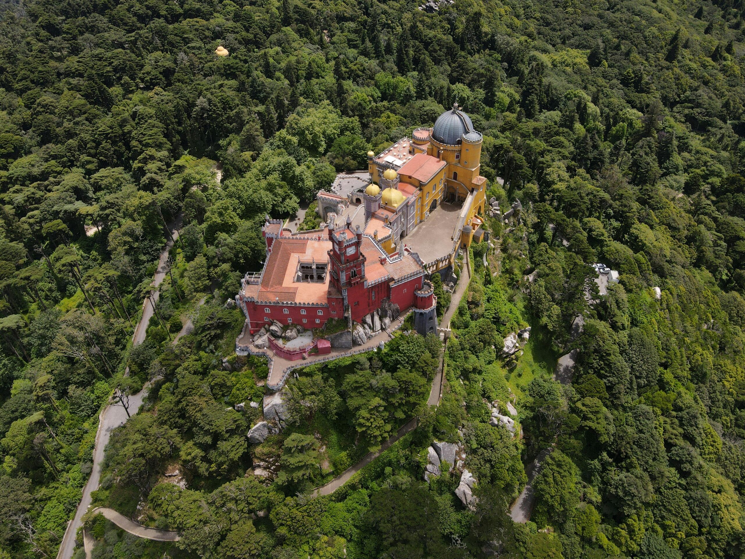Can You Visit Pena Palace and Quinta da Regaleira in One Day?